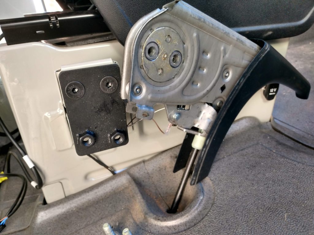 Brake handle adapter plate installed