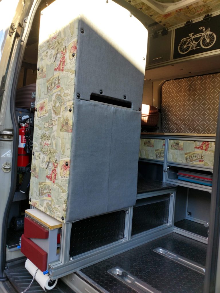 Magnetic refrigerator cozy